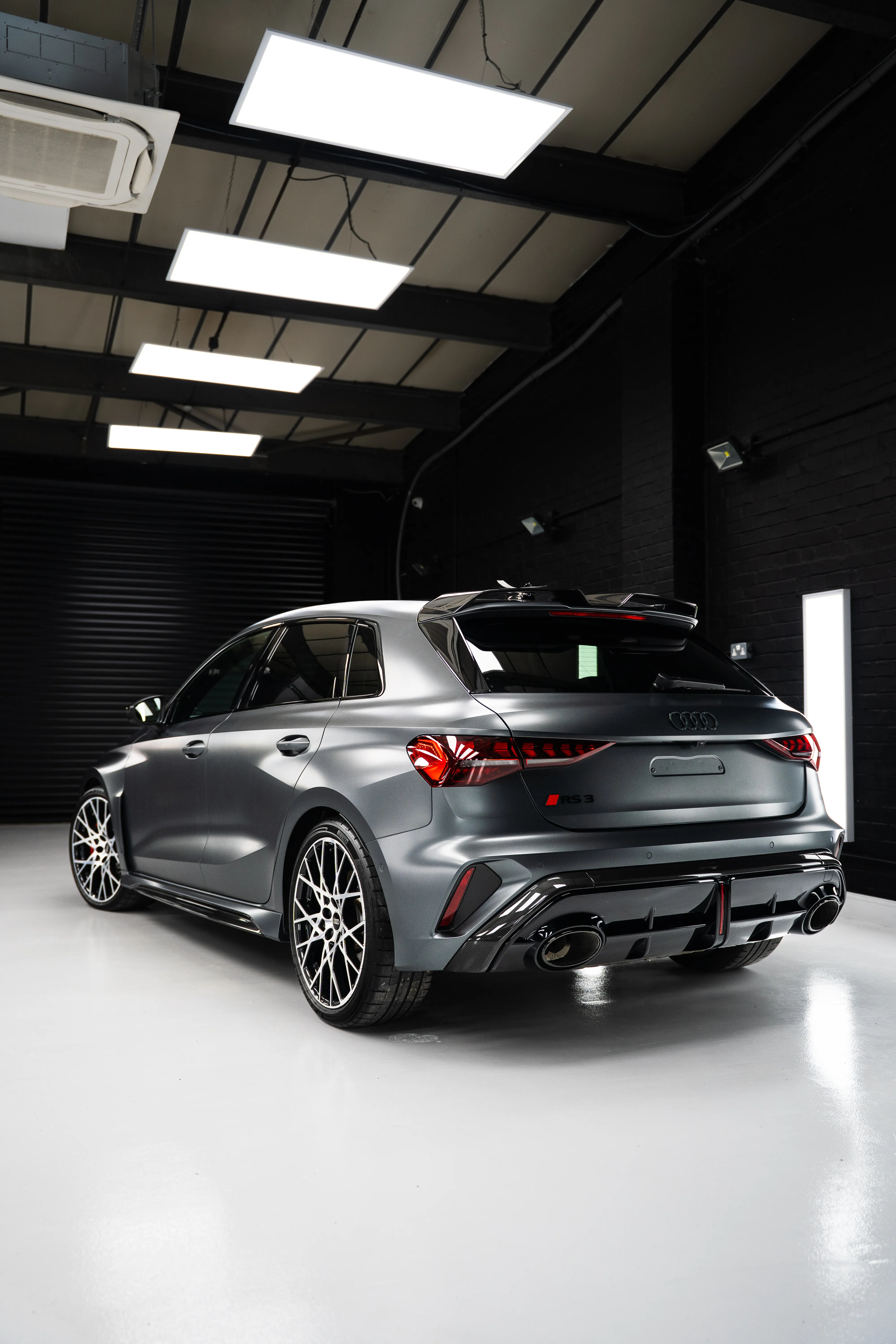Audi RS3 Carbon Black, image 5