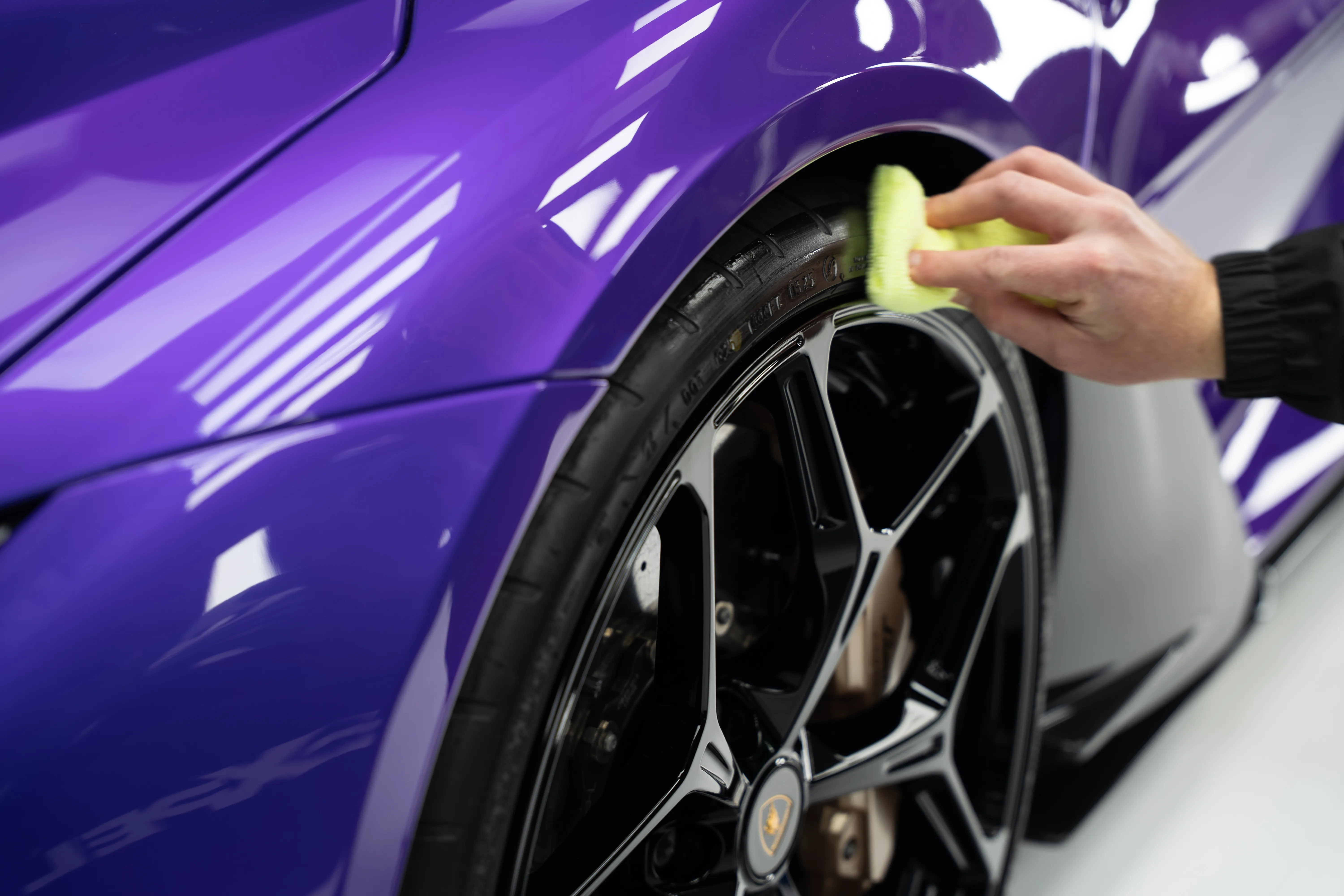 Detailing a Lamborghini Revuelto by hand at the Huntsmiths studio